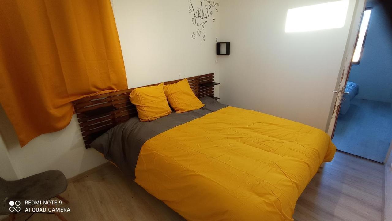 Maison De Ferme Au Calme Jusqu'A 10 Personnes Gannay-sur-Loire Extérieur photo